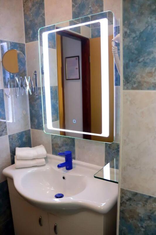 Villa Diana Apartments 포레치 외부 사진