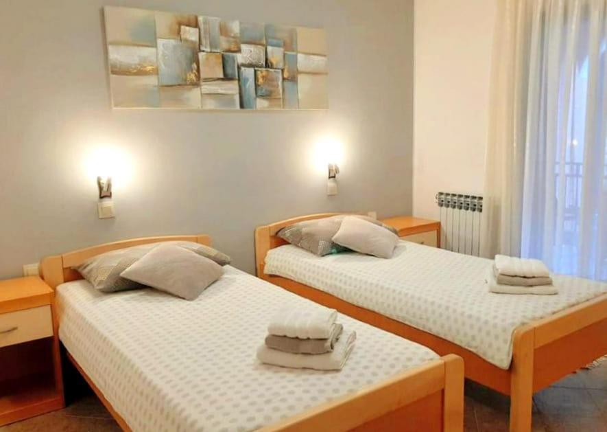 Villa Diana Apartments 포레치 외부 사진